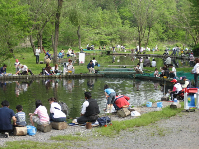 釣り池 井頭公園